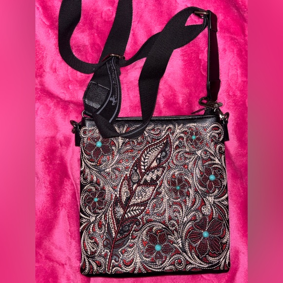 Montana West Black stitched crossbody concealed carry - Picture 1 of 4